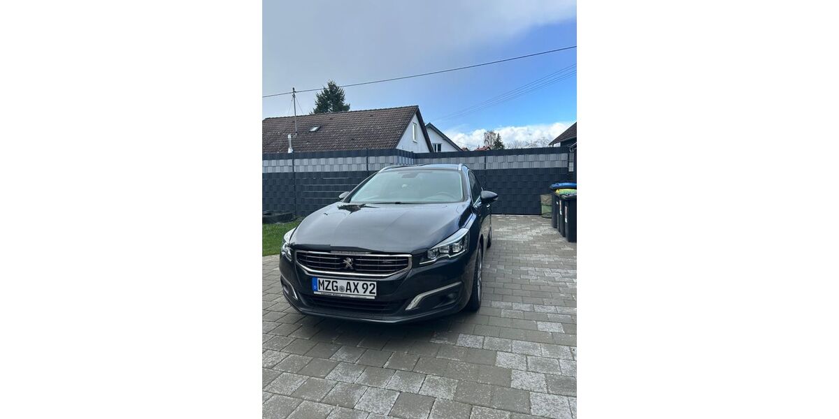 Peugeot 508 207.000 km 6.500 &euro; Losheim am See 66679
