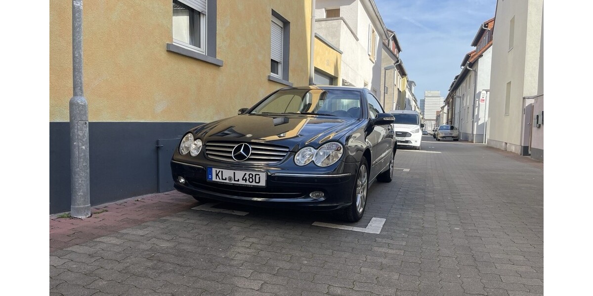 Mercedes-Benz CLK 200 173.000 km 5.199 € Kaiserslautern 67657