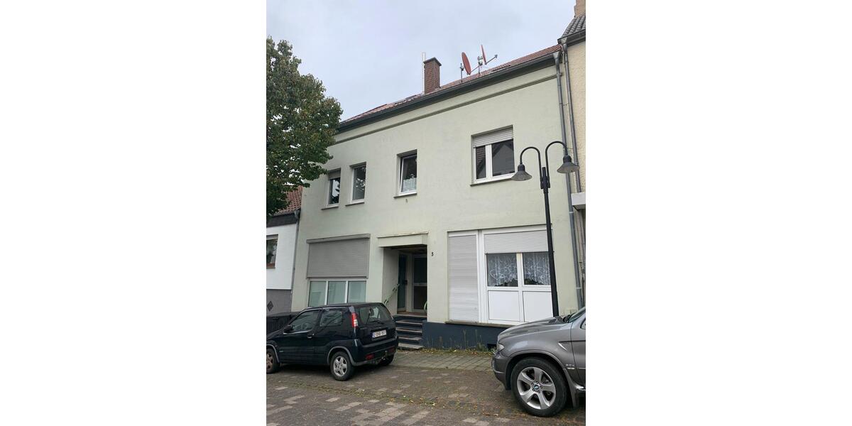 Mehrfamilienhaus, Wohnhaus Büren - 235.000&euro; | Angebot:27096329