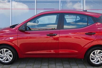 Hyundai i10 9.984 km 13.250 &euro; Steißlingen 78256