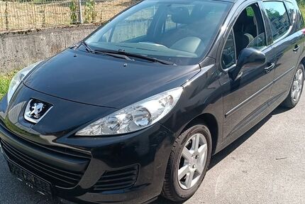 Peugeot 207 157.000 km 2.750 &euro; Schlehdorf 82444