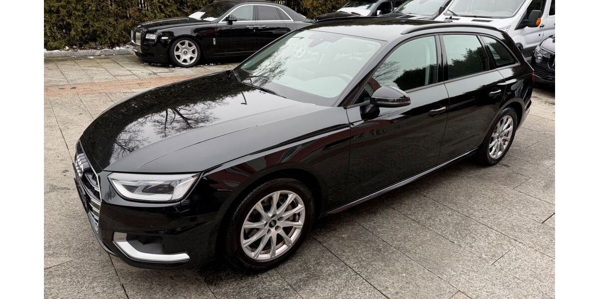 Audi A4 144.000 km 21.980 &euro; München 81827