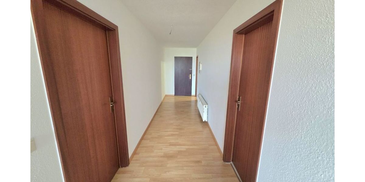 2-Zimmer-Wohnung mit PKW-Stellplatz! Barrierefrei! Ideal für Eigennutzer oder Kapitalanleger! - Erdgeschoßwohnung Burgstädt | Angebot:25645940