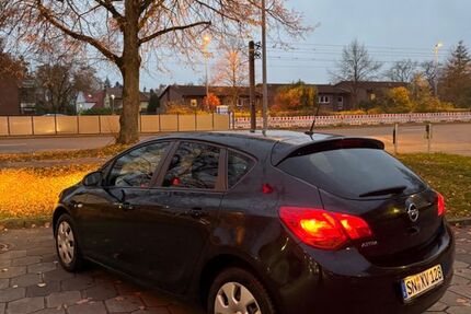 Opel Astra 91.000 km 7.800 &euro; schwerin 19053