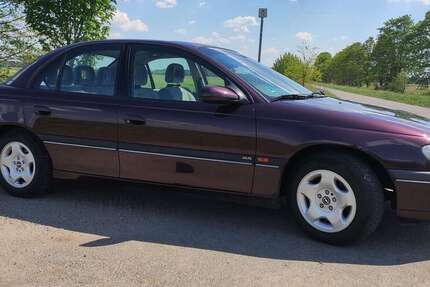 Opel Omega 195.000 km 3.300 € Falkenberg 04895