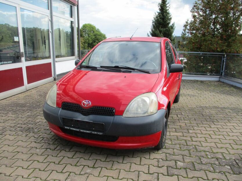 Toyota Yaris 130.000 km 1.650 € Rügland 91622