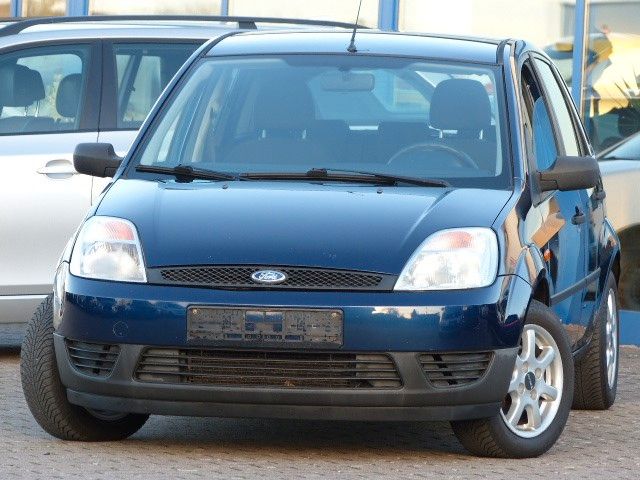 Ford Fiesta 181.500 km 1.990 &euro; Marienmünster 37696