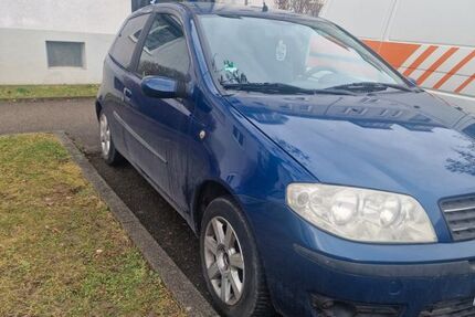 Fiat Punto 250.824 km 620 &euro; Stuttgart 70439