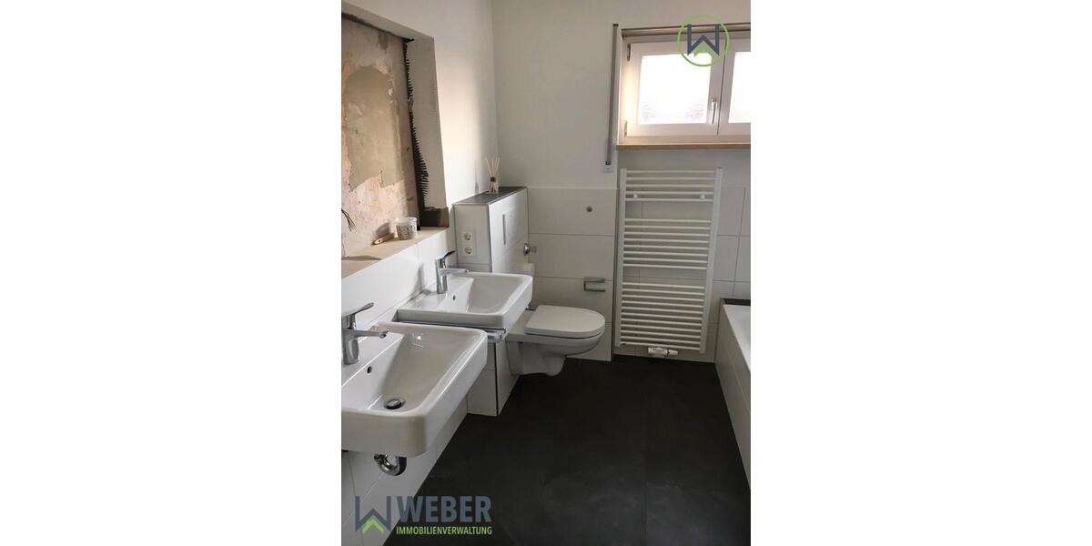 Etagenwohnung Rheinfelden (Baden) - 3 Zimmer, 93 m&sup2;, 1.100&euro; | Angebot:26278852