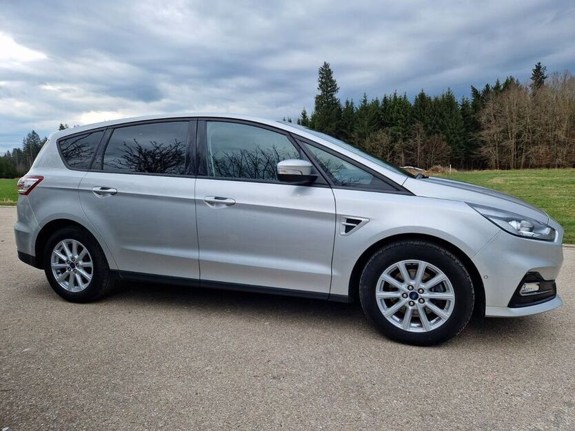 S-Max