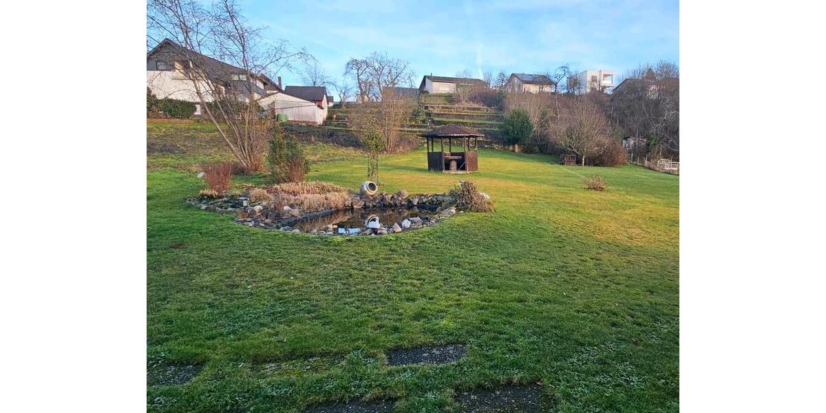 Helle 3 Zimmerwohnung mit Garten und Wintergarten | 144 m² 3 zimmer