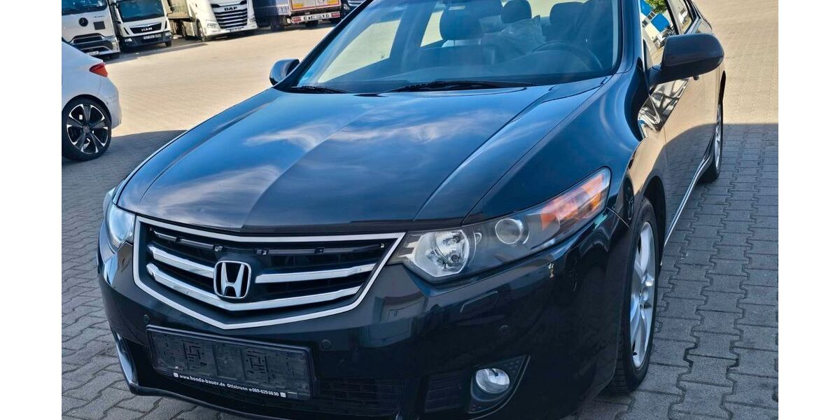 Honda Accord 205.000 km 5.999 &euro; Fürstenfeldbruck 82256