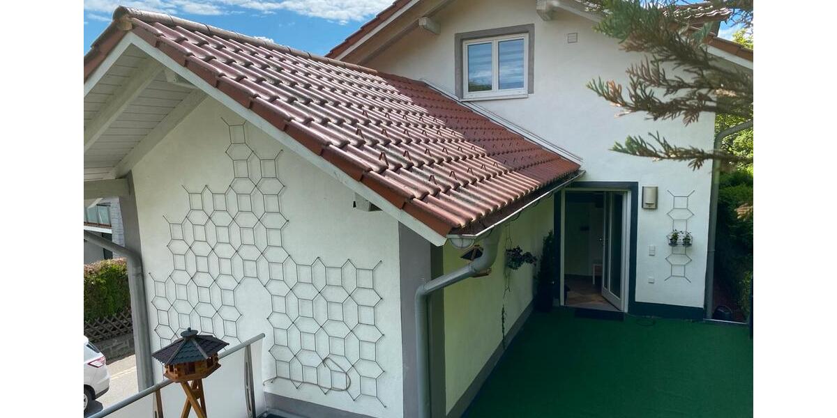 Mehrfamilienhaus, Wohnhaus Regen - 8 Zimmer, 203 m&sup2;, 1.600&euro; | Angebot:26343571