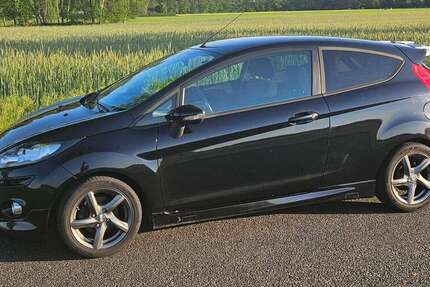 Ford Fiesta 164.029 km 5.500 &euro; Nienhagen 29336