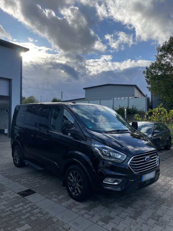 Ford Tourneo Custom 48.000 km 41.950 € Haltern am See 45721