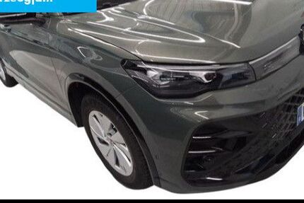 VW Tiguan 23.750 km 48.430 &euro; Insingen 91610