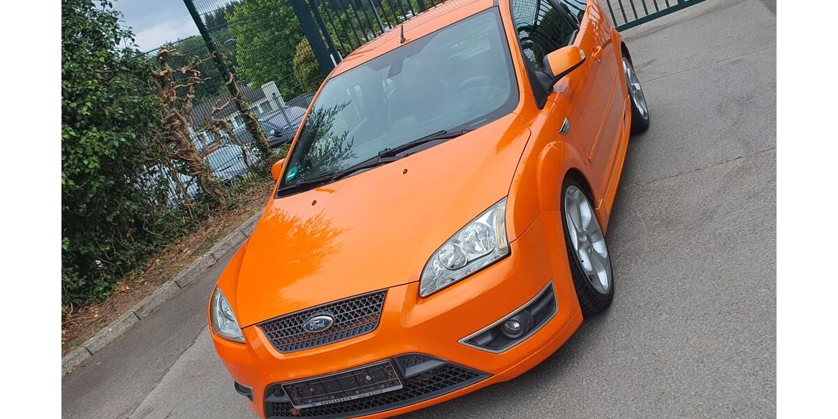 Ford Focus 183.000 km 6.650 &euro; Bergneustadt 51702