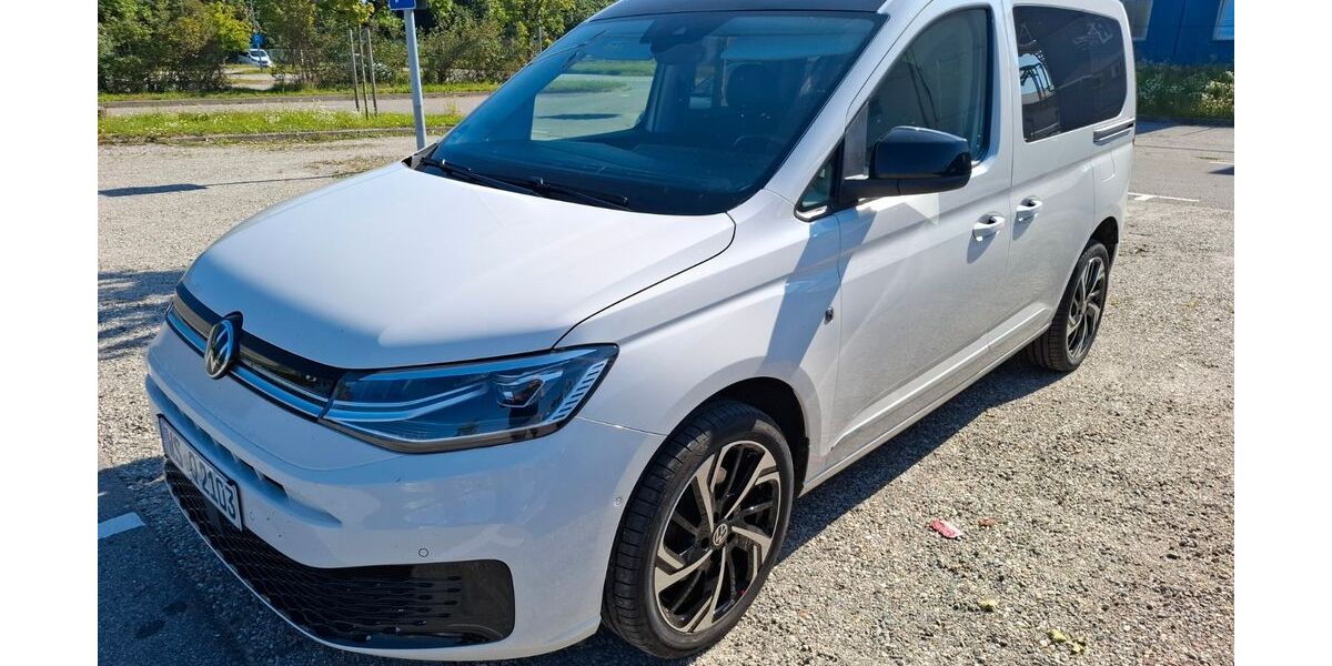 VW Caddy 113.000 km 20.900 &euro; Haag 83527