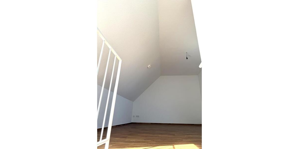 Dachgeschoßwohnung Kyritz - 2 Zimmer, 52 m&sup2;, 360&euro; | Angebot:26663505