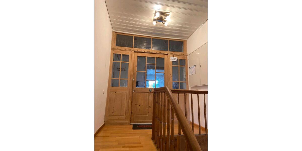 Obergeschoß Wohnung mit Dachgeschoss 110 m² in Nördlingen 3 zimmer