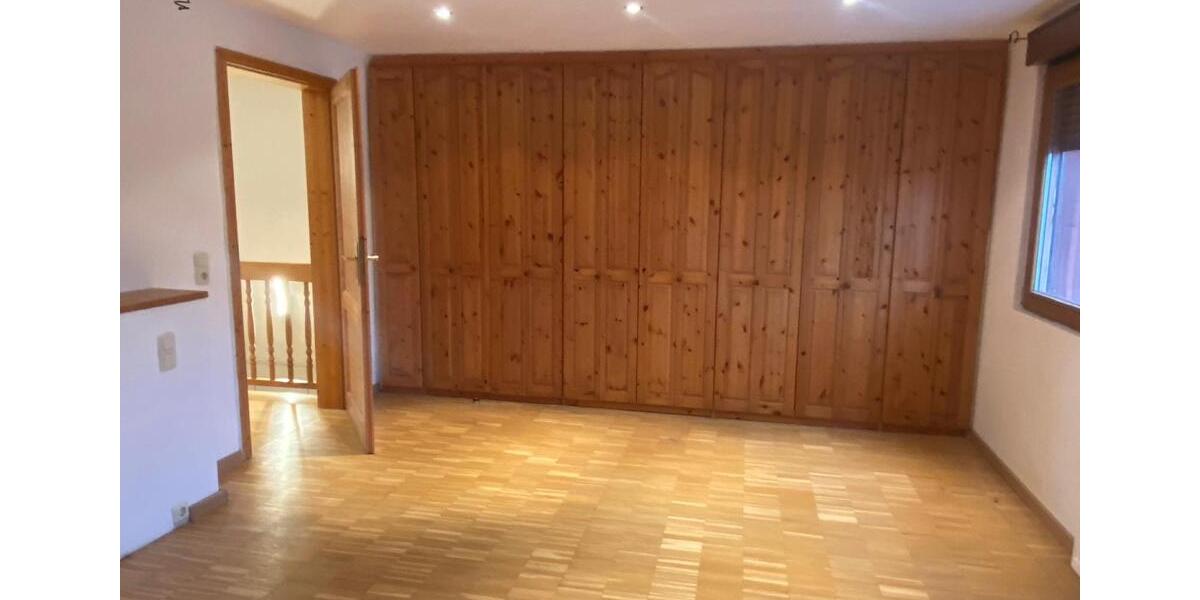 Wohnung mit gehobener Ausstattung zur Miete 4 zimmer