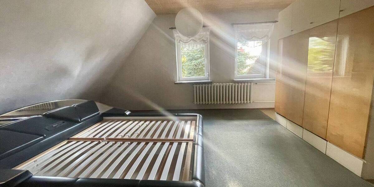 Einfamilienhaus Merzdorf - 4 Zimmer, 160 m&sup2;, 149.000&euro; | Angebot:26675096