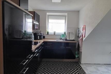 3-Zimmer-DG-Wohnung mit EBK & Gauben Obereisesheim 3 zimmer