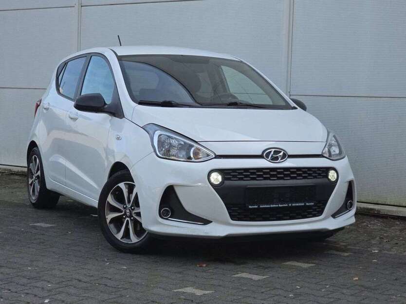 i10