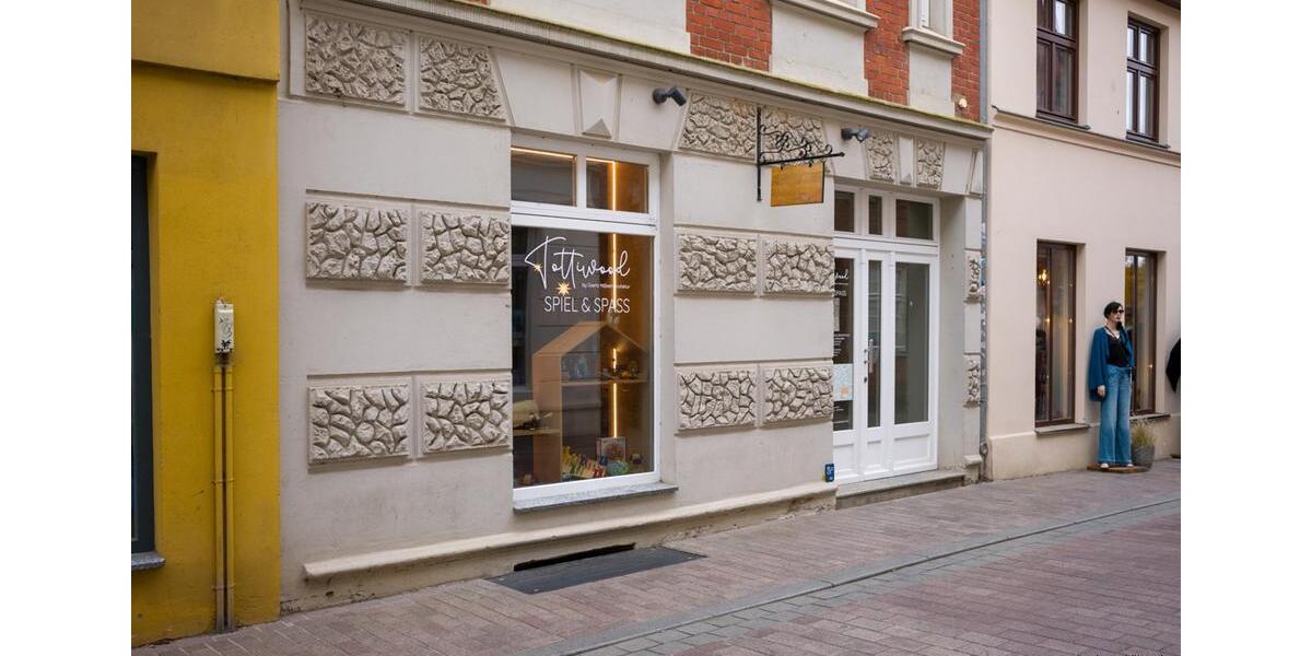 Top-Lage in der Altstadt: Moderne Ladenfläche zwischen zwei Welterbe-Hotspots zimmer