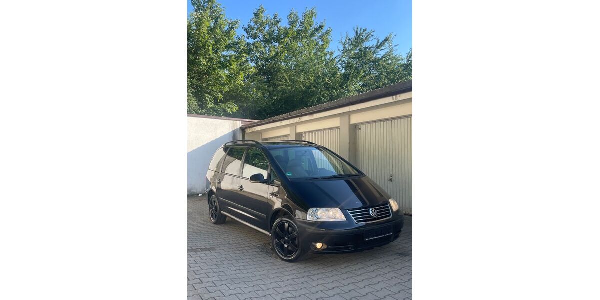 VW Sharan 240.369 km 2.800 &euro; Kempten 87437