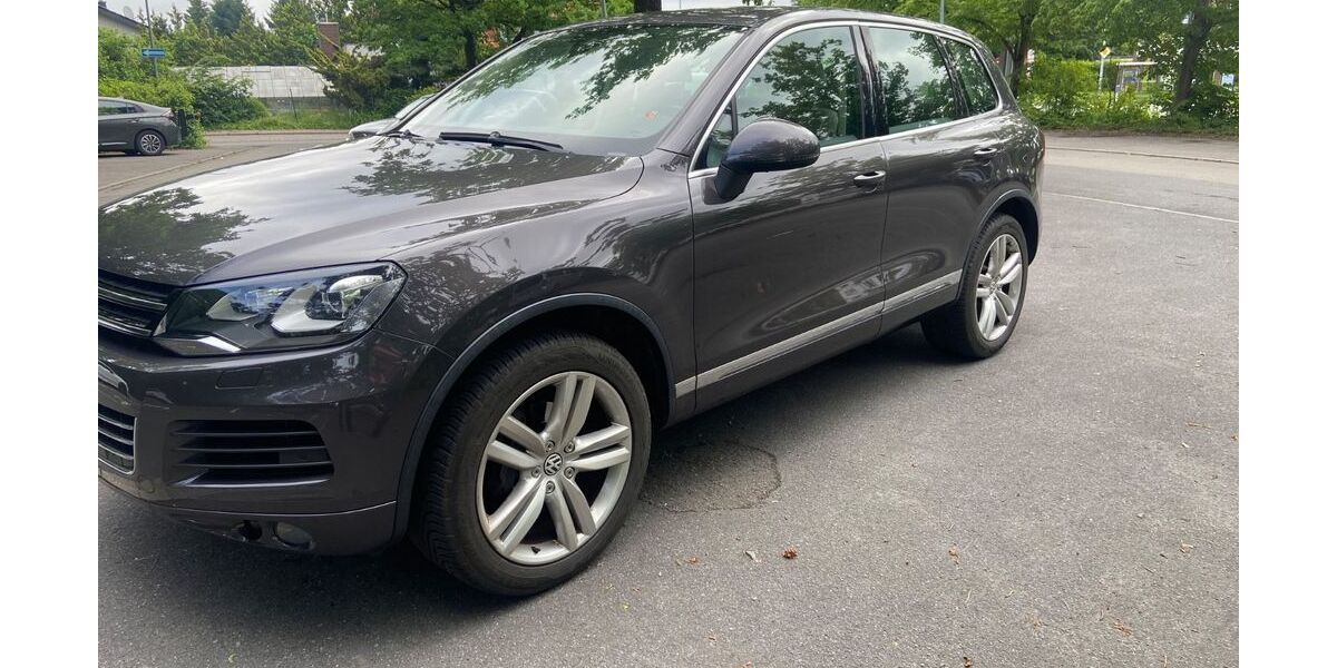 VW Touareg 205.000 km 12.300 &euro; Osnabrück 49086