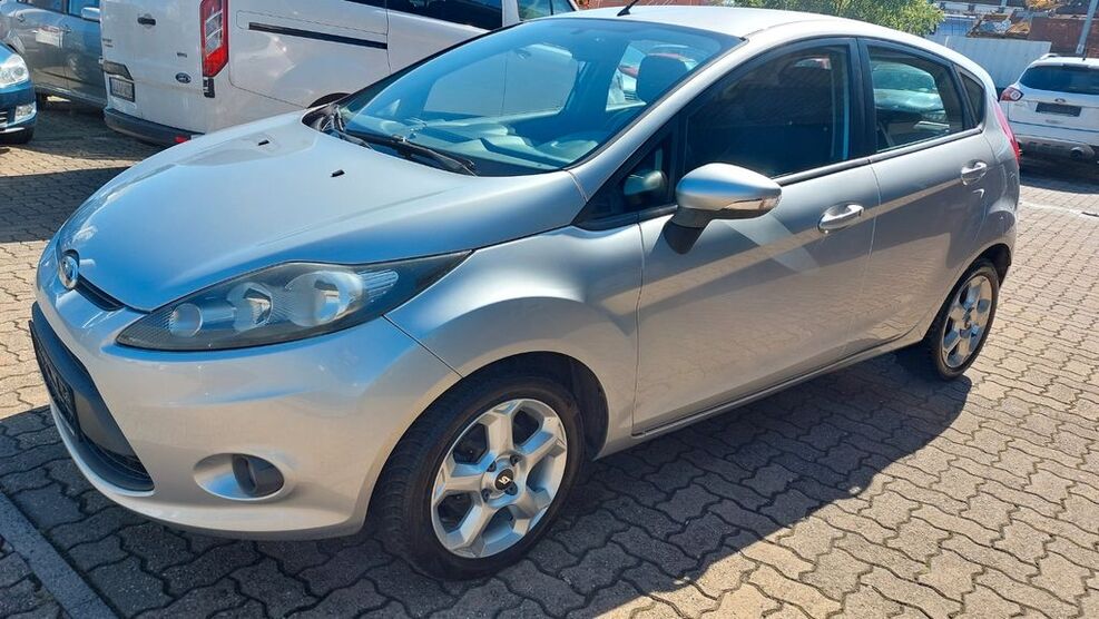 Ford Fiesta 163.000 km 3.990 € Saarlouis 66740