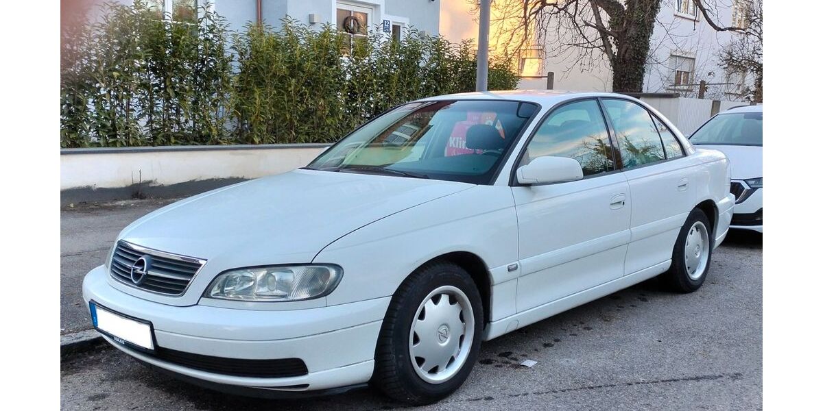 Opel Omega 106.500 km 2.200 &euro; München 80687