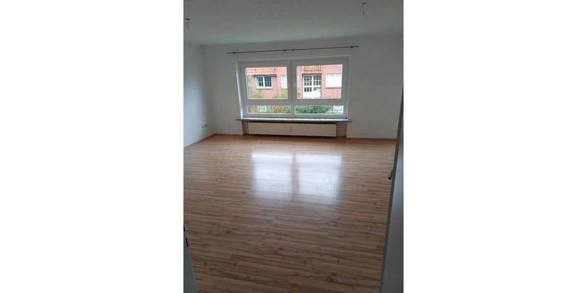 Etagenwohnung Nienburg (Weser) - 4 Zimmer, 88 m&sup2;, 930&euro; | Angebot:25588607