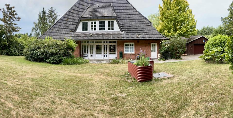 Einfamilienhaus Struxdorf - 9 Zimmer, 257 m&sup2;, 890.000&euro; | Angebot:27153455