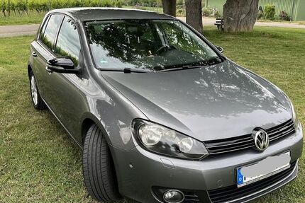 VW Golf 185.353 km 5.100 &euro; Freiburg 79112