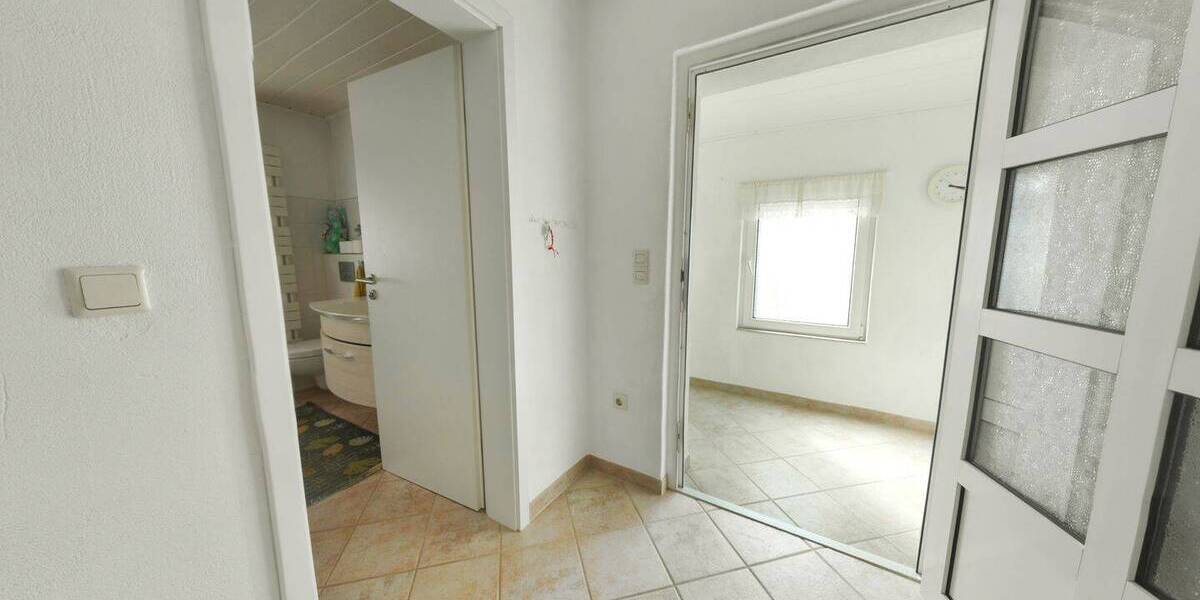 Einfamilienhaus Seegebiet Mansfelder Land Wansleben am See - 4 Zimmer, 120 m&sup2;, 225.000&euro; | Angebot:26434539