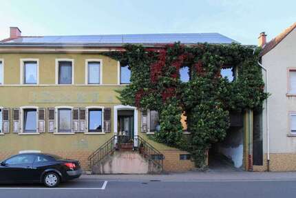Haus Eisenberg (Pfalz) - 10 Zimmer, 405 m&sup2;, 299.000&euro; | Angebot:26800217