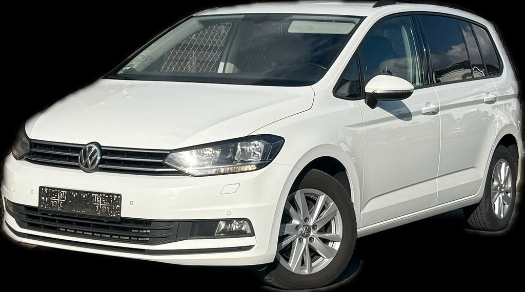 VW Touran 276.844 km 10.990 &euro; Garbsen 30827