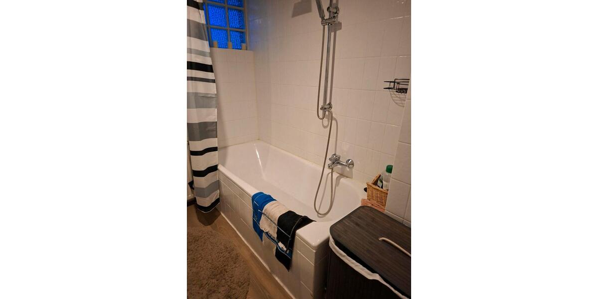 Dachgeschoßwohnung Leimen - 2 Zimmer, 40 m&sup2;, 800&euro; | Angebot:25239765