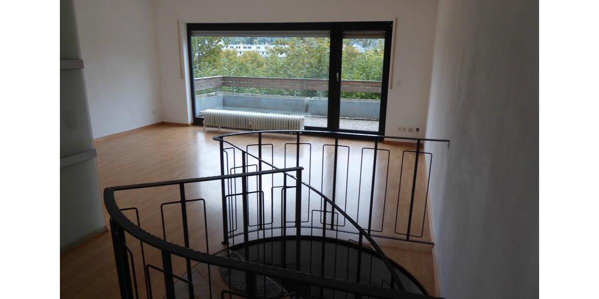 Haus im Haus - tolle 4-Zimmer Wohnung inkl. EBK, Garten, uvm. zimmer