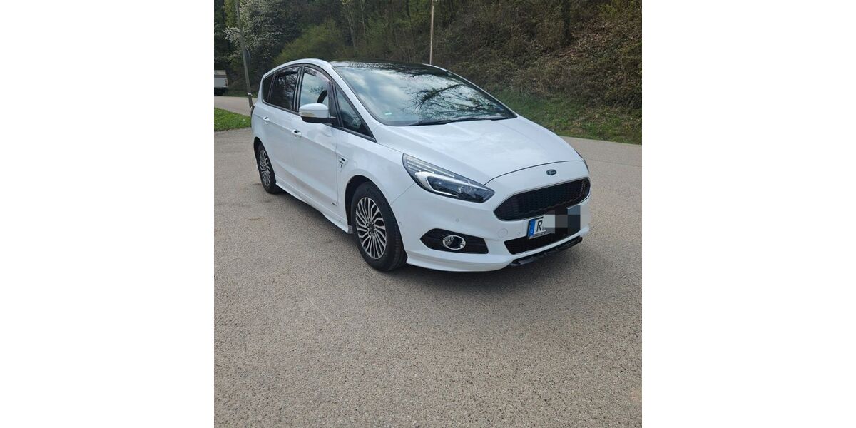 Ford S-Max 97.700 km 21.000 &euro; Wörth an der Donau 93086
