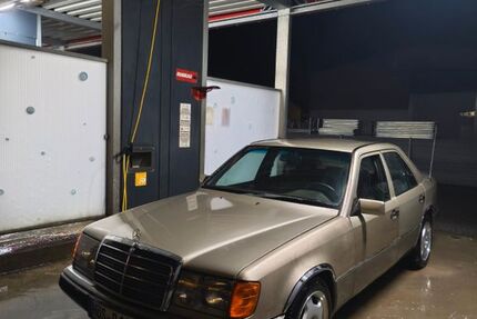 Mercedes-Benz 200 293.000 km 3.000 &euro; Hemhofen 91334