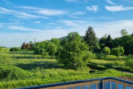 OHNE MAKLER: Helle 4-Zimmer-Whg mit Balkon & Weitblick ins Grüne 4 zimmer