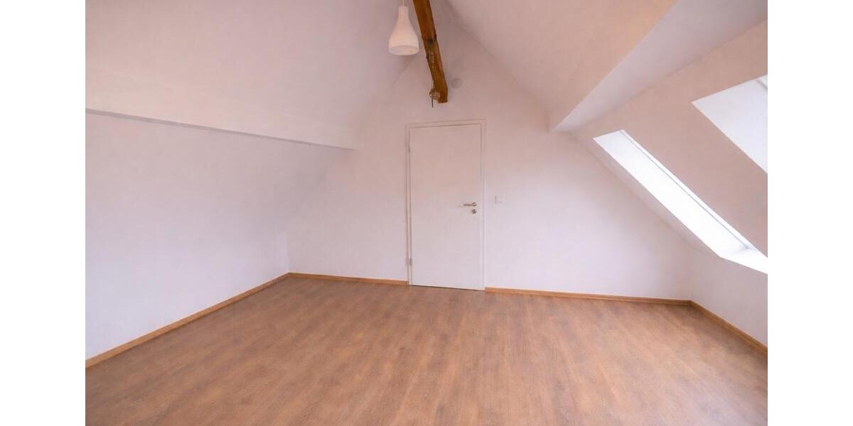 Dachgeschoßwohnung Albstadt - 2 Zimmer, 65 m&sup2;, 700&euro; | Angebot:26272295