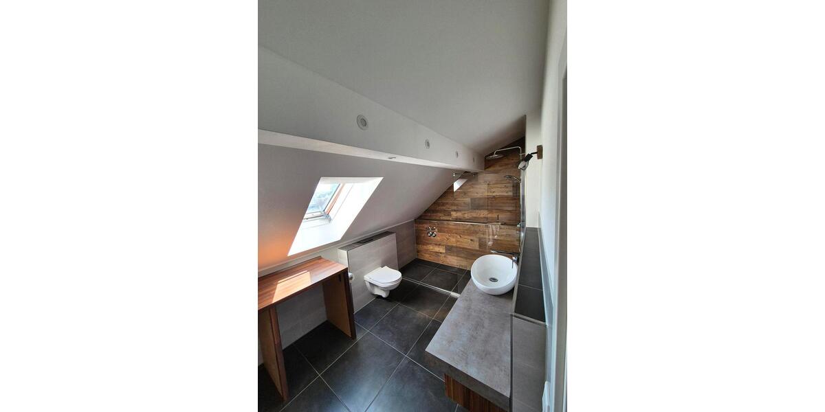 Dachgeschoßwohnung Ingolstadt Nordost - 2 Zimmer, 55 m&sup2;, 900&euro; | Angebot:26383209