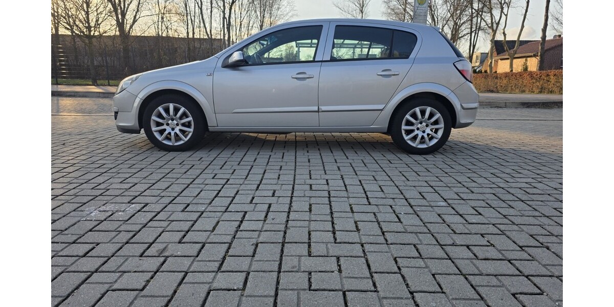 Opel Astra H 190.582 km 1.499 &euro; Papenburg 26871