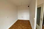Etagenwohnung Suhl Neundorf - 4 Zimmer, 64 m&sup2;, 400&euro; | Angebot:25568404