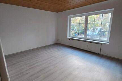 100qm Wohnung zur Miete in WesterendeGrossheide 3 ZKB zimmer