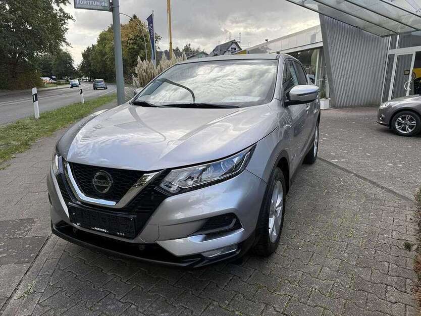 Nissan Qashqai 67.900 km 18.450 € Rietberg 33397